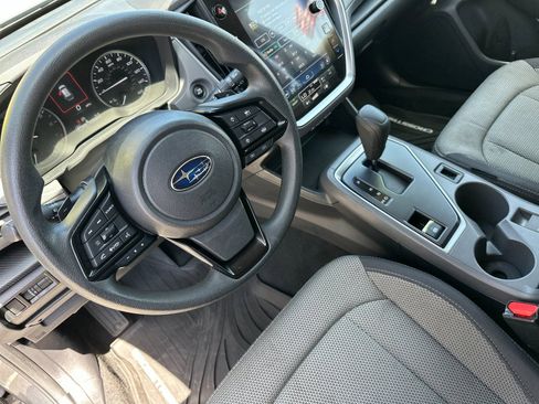 Used 2024 Subaru Crosstrek 2.0i Premium image 10