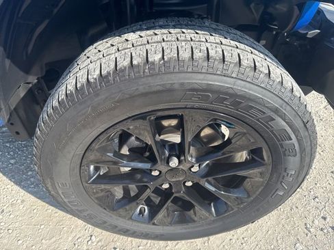 Used 2023 Jeep Wrangler Unlimited Sahara w/ Cold Weather Group image 31