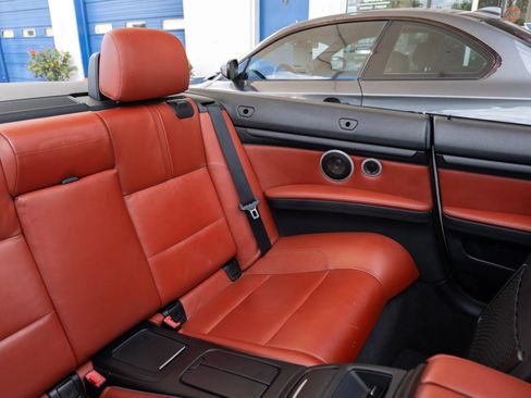 Used 2013 BMW M3 Convertible RWD image 35