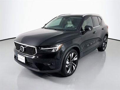 Used 2023 Volvo XC40 B5 Ultimate w/ Protection Package Premier