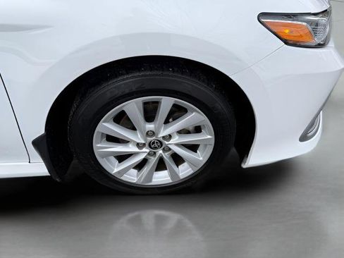 Used 2023 Toyota Camry LE w/ Convenience Package FWD image 24