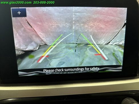 Used 2020 Ford Escape SE Sport image 11