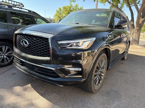 Used 2024 INFINITI QX80 Sensory AWD/4WD image 1