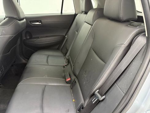 Used 2024 Toyota Corolla Cross XLE image 10