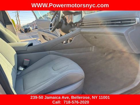 Used 2023 Hyundai Elantra SEL w/ Convenience Package FWD image 19