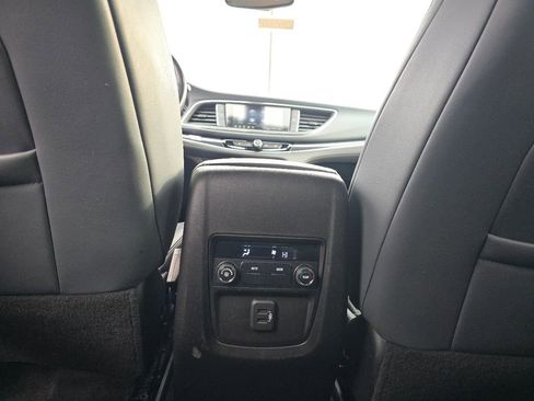 Used 2020 Buick Enclave Essence w/ Sport Touring Edition image 25