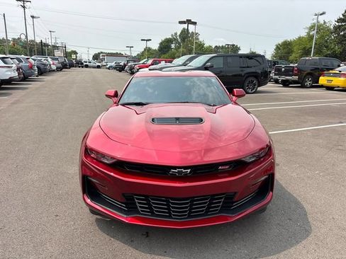 Used 2023 Chevrolet Camaro SS RWD image 5