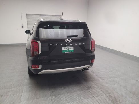 Used 2020 Hyundai Palisade SEL w/ Convenience Package FWD image 6