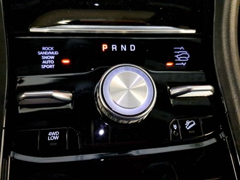 Used 2024 Jeep Grand Cherokee L Overland w/ Trailer Tow Package image 24