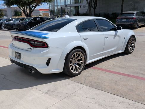 Used 2020 Dodge Charger SRT Hellcat w/ Harman/Kardon Audio Group RWD image 10