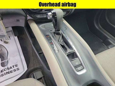 Used 2018 Honda HR-V LX image 19
