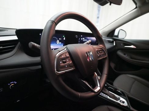 Used 2024 Buick Encore GX Preferred AWD/4WD image 8