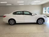 Used 2011 Honda Accord EX image 3