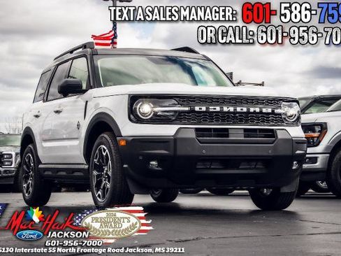 New 2026 Ford Bronco Sport Outer Banks w/ Outer Banks Tech Package+ AWD/4WD image 3