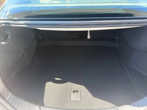 Used 2019 Mercedes-Benz CLA 250 4MATIC image 9