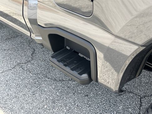 New 2026 Ford F250 Platinum image 33