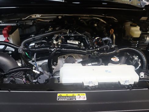 Used 2024 Toyota Tacoma Limited w/ Limited Package (LT) image 73