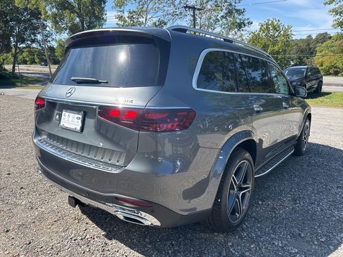 New 2026 Mercedes-Benz GLS 450 4MATIC image 9