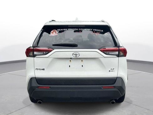 Certified 2025 Toyota RAV4 LE AWD/4WD image 7