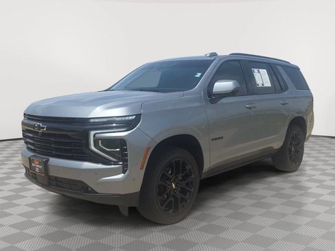 Used 2025 Chevrolet Tahoe RST w/ Comfort Package AWD/4WD image 3