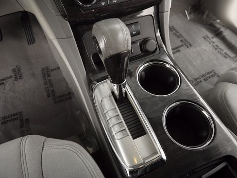 Used 2017 Buick Enclave Convenience image 32