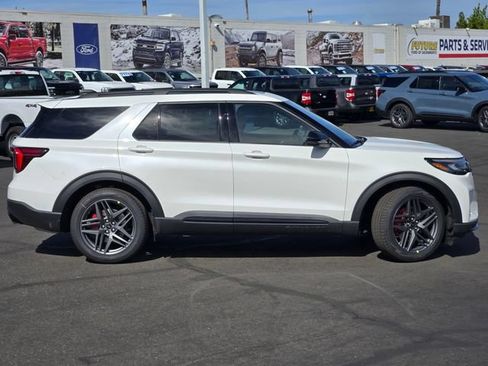 New 2026 Ford Explorer ST w/ Sun And Sound Package AWD/4WD image 3