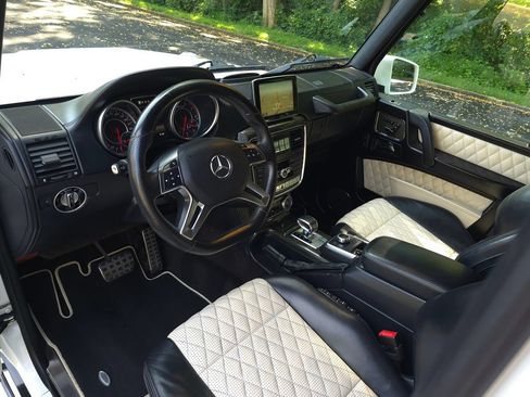 Used 2016 Mercedes-Benz G 63 AMG 4MATIC image 2