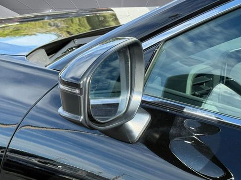 Used 2025 Toyota Crown XLE image 22