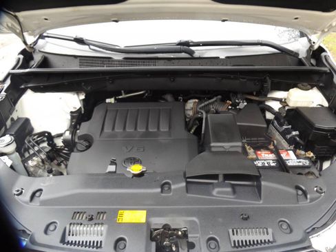 Used 2015 Toyota Highlander XLE AWD/4WD image 9