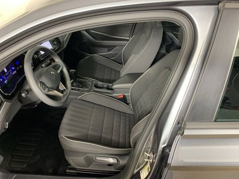 Used 2022 Volkswagen Jetta Sport image 28