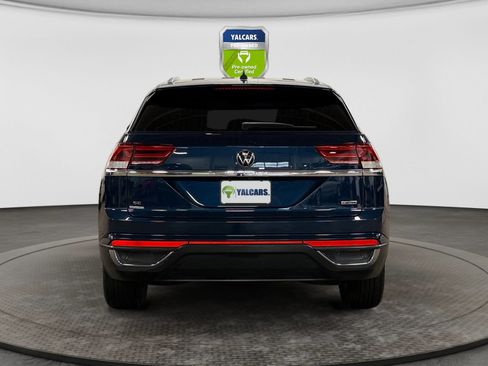 Used 2020 Volkswagen Atlas Cross Sport SE AWD/4WD image 4