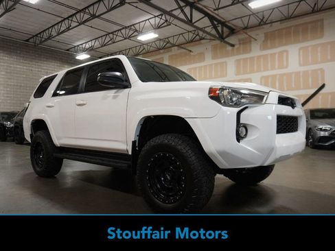 Used 2016 Toyota 4Runner SR5 Premium AWD/4WD image 1