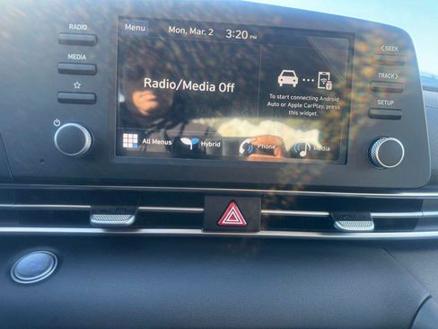 New 2026 Hyundai Elantra Blue image 10