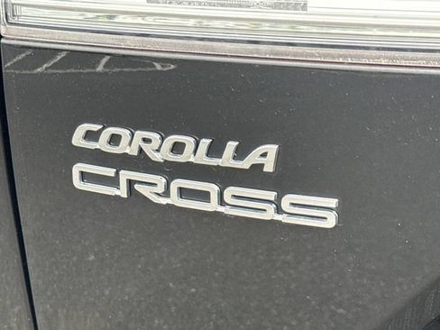 Used 2023 Toyota Corolla Cross L AWD/4WD image 17