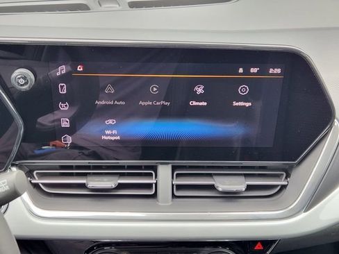 New 2026 Chevrolet Trax LT w/ Driver Confidence Package image 14