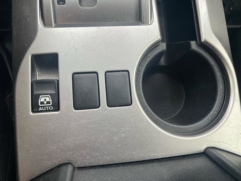 Used 2024 Toyota 4Runner SR5 image 14