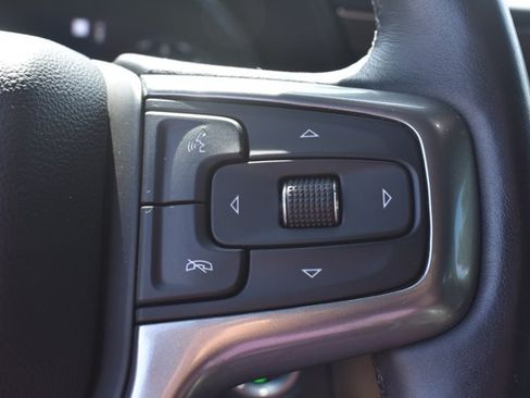 Used 2023 Chevrolet Suburban LT RWD image 22