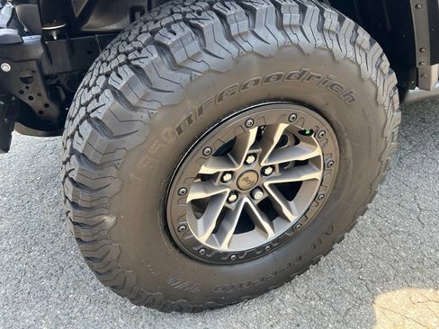 Used 2024 Jeep Wrangler Unlimited Rubicon 392 AWD/4WD image 9