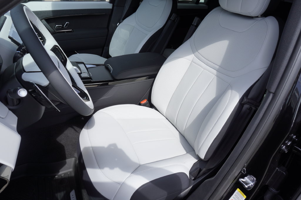New 2026 Land Rover Range Rover Sport Dynamic SE AWD/4WD image 20