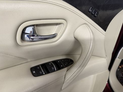 Used 2021 INFINITI QX80 Luxe image 24