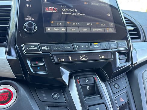 Used 2019 Honda Odyssey EX image 22