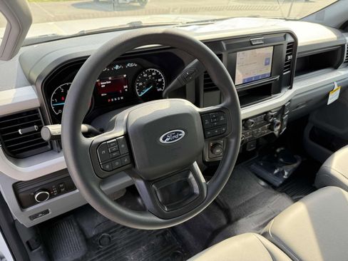 New 2025 Ford F550 4x4 Crew Cab Super Duty image 13