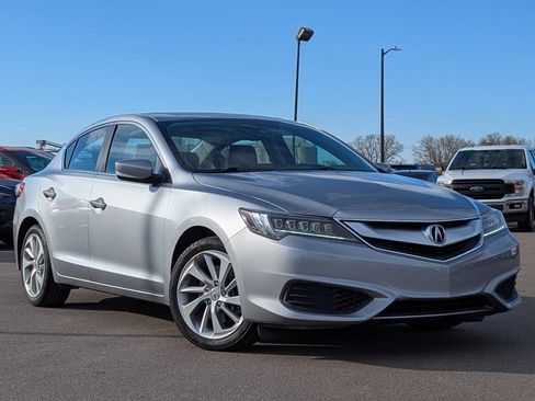Used 2017 Acura ILX image 32