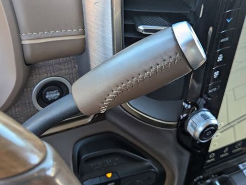 Used 2022 RAM 2500 Limited image 31