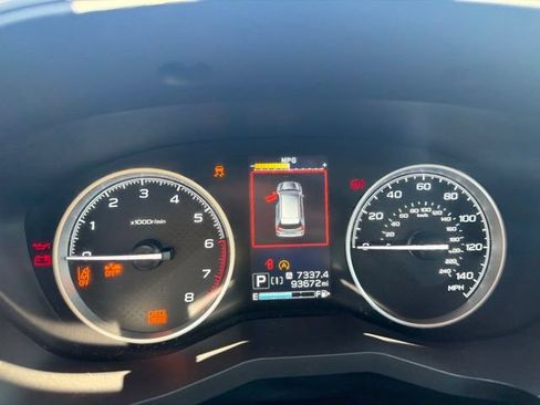 Used 2019 Subaru Forester Premium AWD/4WD image 10