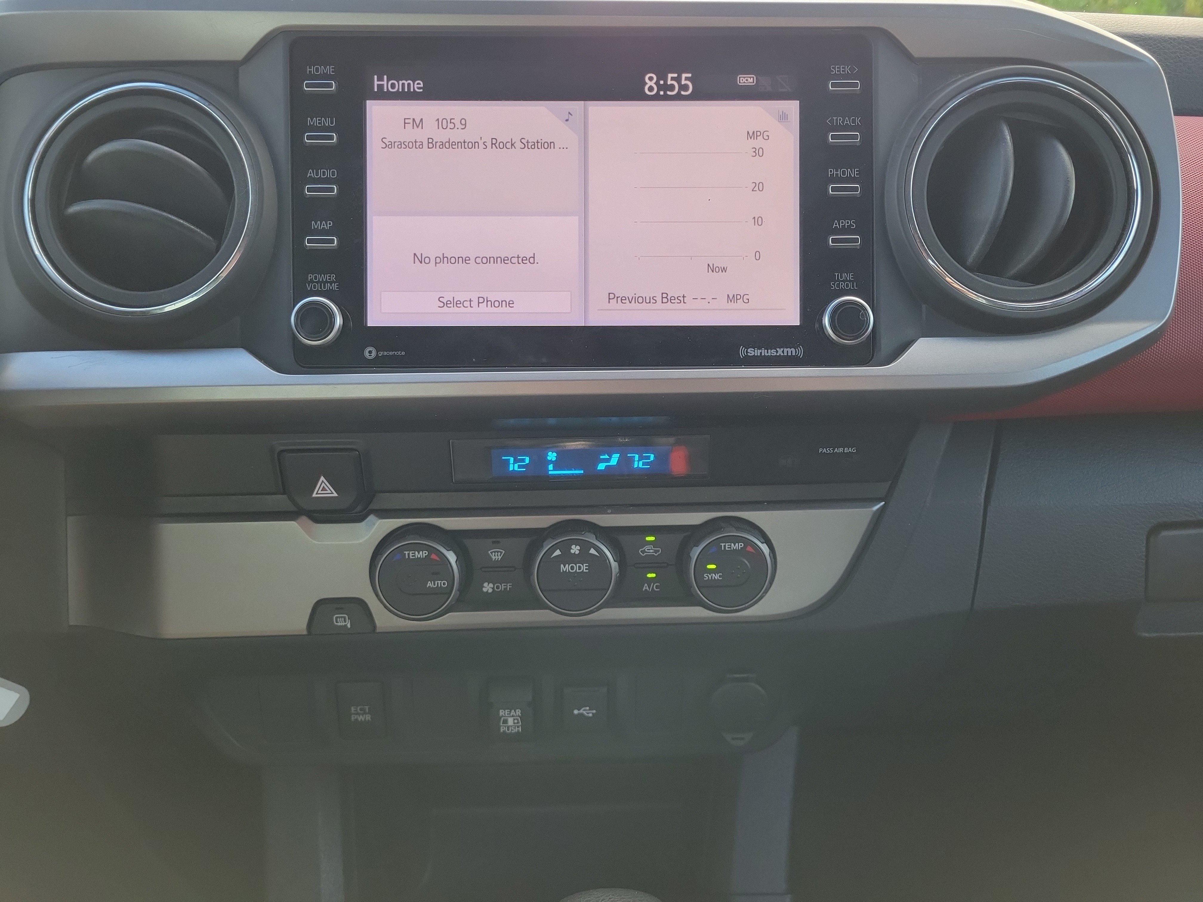 Used 2022 Toyota Tacoma SR5 RWD image 27