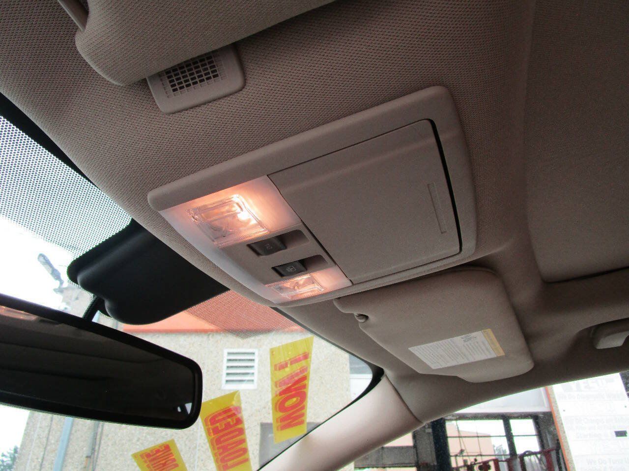 Used 2015 Lincoln MKX AWD w/ Equipment Group 102A image 14