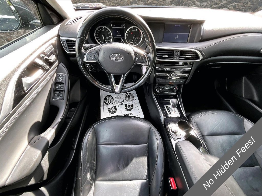 Used 2017 INFINITI QX30 AWD image 5