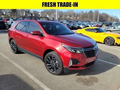 Used 2023 Chevrolet Equinox RS w/ RS Leather Package