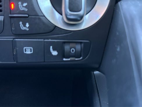 Used 2009 Audi A3 2.0T image 38